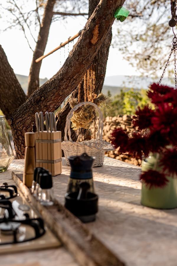 Plage Cachee - Glamping Vrboska Exterior foto
