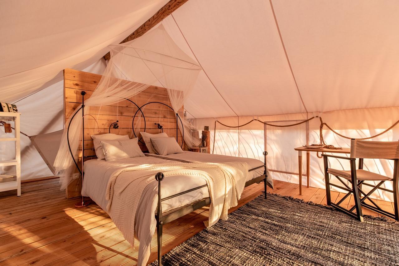 Plage Cachee - Glamping Vrboska Exterior foto