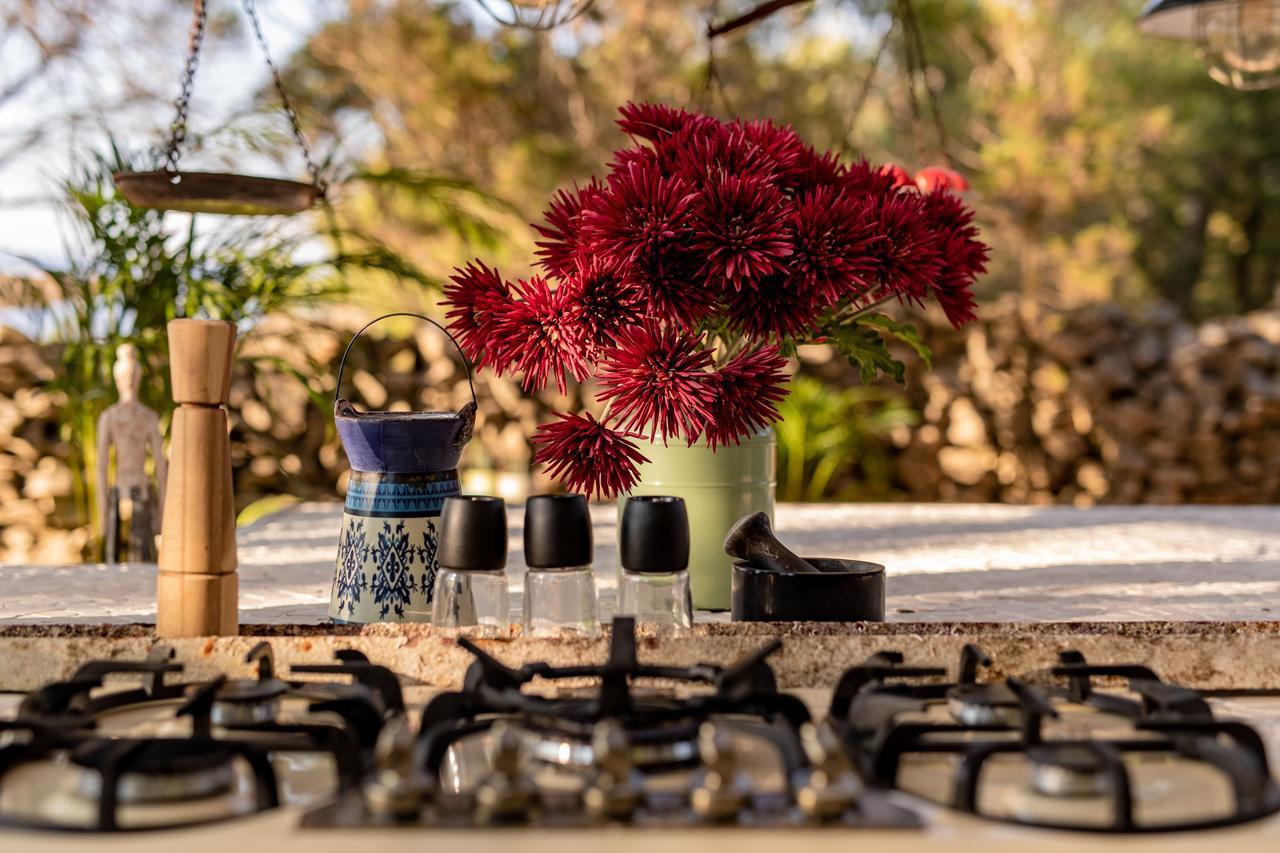 Plage Cachee - Glamping Vrboska Exterior foto